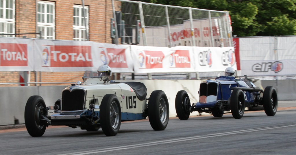 Peter Candy foran Robert Cobden.
(Foto: Motorsporten.dk)